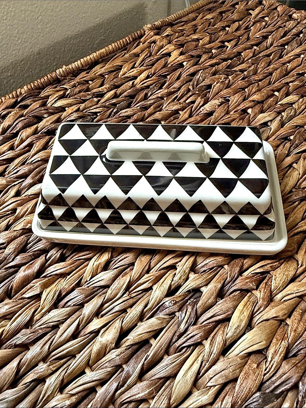 Thyme & Table Black and White Triangle Geometric Stoneware Butter Dish with Lid